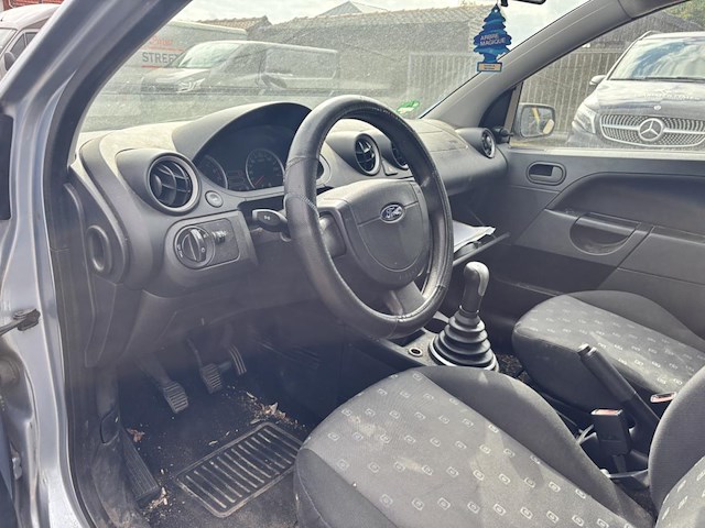Ford fiesta, 2005 - afbeelding 3 van  37