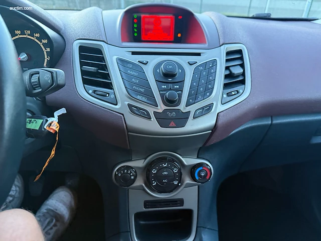 Ford fiesta 2010 - afbeelding 9 van  19
