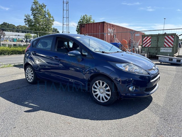 Ford fiesta celebration, 2013 - afbeelding 23 van  35