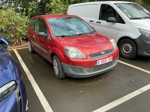 Ford fiesta personenauto - afbeelding 8 van  14