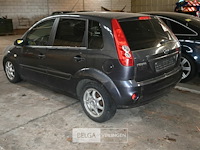 Ford fiesta personenwagen enkel voor vergunninghouders en erkende centra voor verschroting. - afbeelding 14 van  14