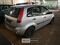 Ford fiesta personenwagen enkel voor vergunninghouders en erkende centra voor verschroting. - afbeelding 7 van  11