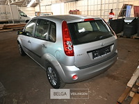 Ford fiesta personenwagen enkel voor vergunninghouders en erkende centra voor verschroting. - afbeelding 9 van  11