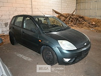 Ford fiesta personenwagen enkel voor vergunninghouders en erkende centra voor verschroting.