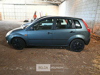 Ford fiesta personenwagen enkel voor vergunninghouders en erkende centra voor verschroting. - afbeelding 8 van  11