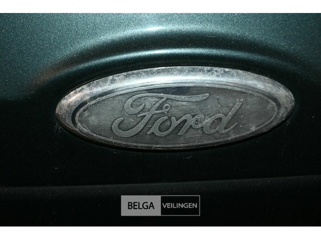 Ford fiesta personenwagen enkel voor vergunninghouders en erkende centra voor verschroting. - afbeelding 11 van  11