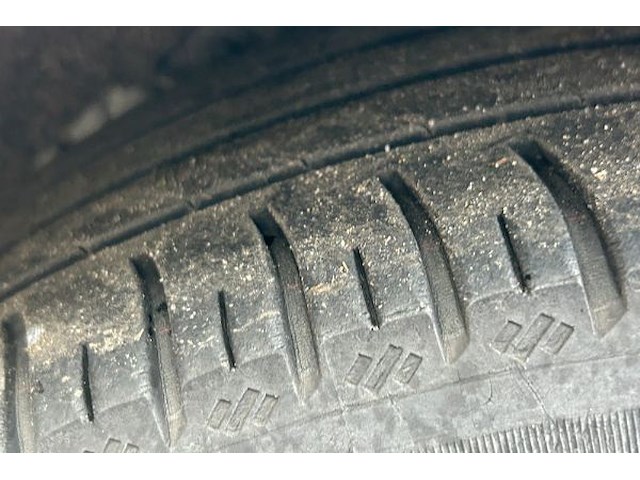 Ford fiesta - afbeelding 15 van  29