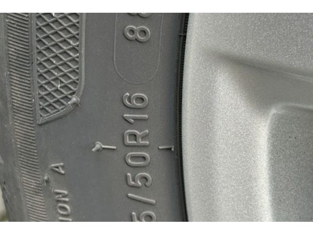 Ford fiesta - afbeelding 16 van  29