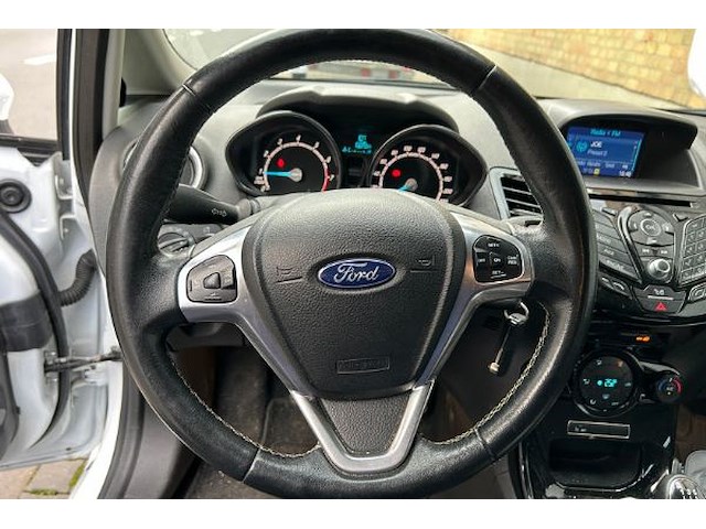 Ford fiesta - afbeelding 26 van  29