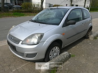 Ford fiesta - afbeelding 3 van  13