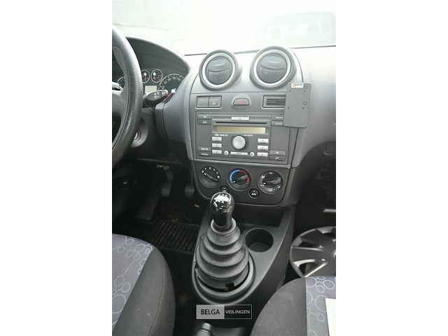 Ford fiesta - afbeelding 7 van  13