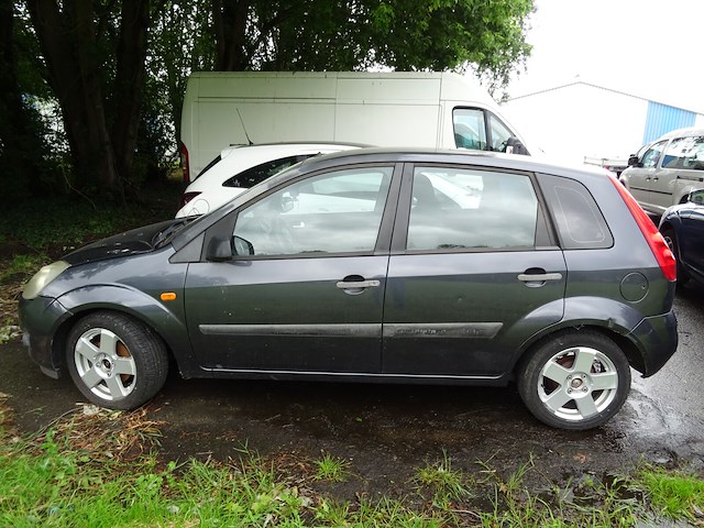 Ford fiesta - afbeelding 1 van  11
