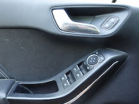 Ford fiesta - afbeelding 15 van  26