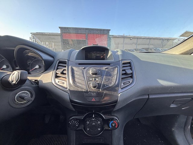 Ford fiesta - afbeelding 11 van  16