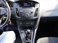 Ford focus - wf06xxgcc6gc66269 - 2016 - afbeelding 2 van  18