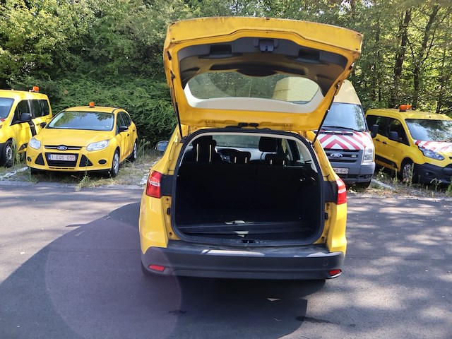 Ford focus - wf06xxgcc6gc66269 - 2016 - afbeelding 14 van  18