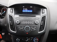 Ford focus - wf06xxgcc6hg27155 - 2017 - afbeelding 2 van  19
