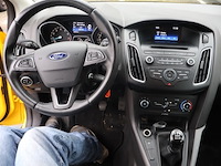 Ford focus - wf06xxgcc6hg27155 - 2017 - afbeelding 19 van  19