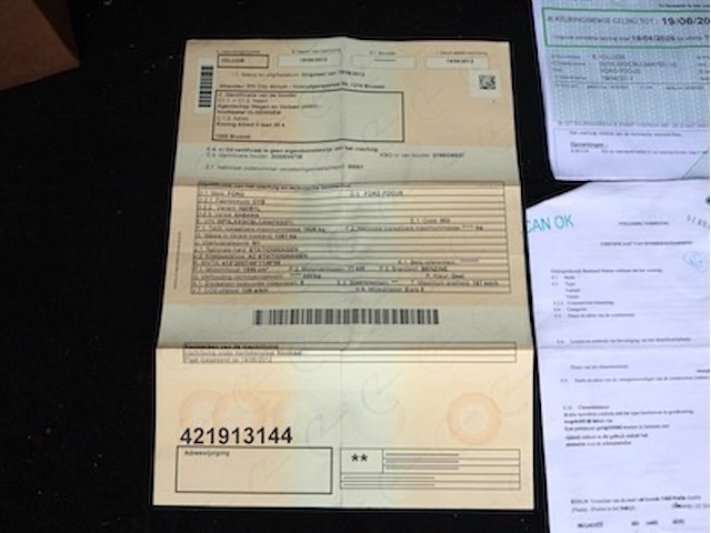 Ford focus - wf0lxxgcblca44703 - 2012 - afbeelding 9 van  20