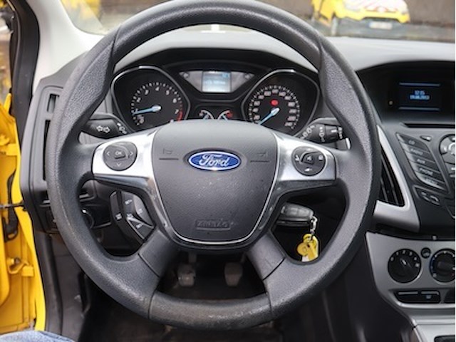 Ford focus - wf0lxxgcbldc56801 - 2013 - afbeelding 4 van  18