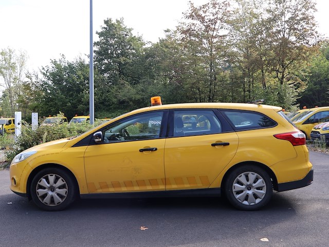 Ford focus - wfolxxgcbldc58274 - 2013 - afbeelding 12 van  18