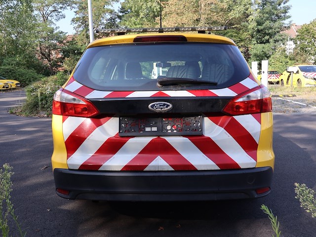 Ford focus - wfolxxgcbldj58351 - 2013 - afbeelding 11 van  16