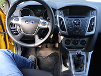Ford focus - wfolxxgcbldj58351 - 2013 - afbeelding 16 van  16