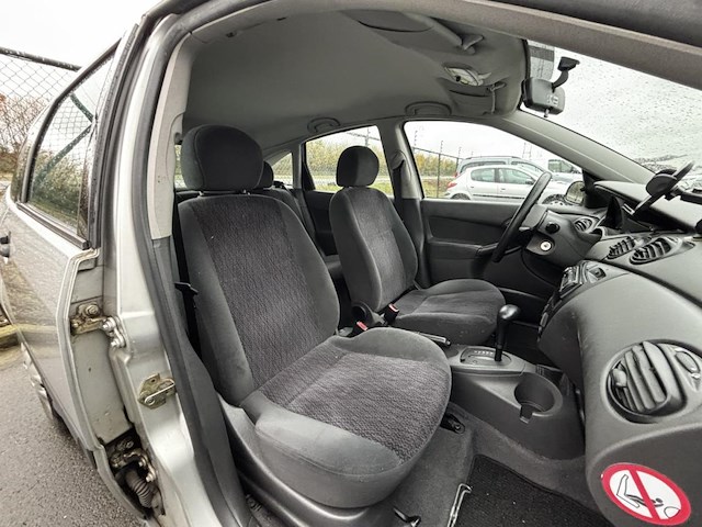 Ford focus 100, 2000 - afbeelding 13 van  24