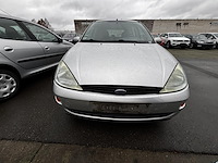 Ford focus 100, 2000 - afbeelding 12 van  24