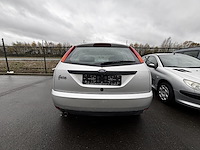 Ford focus 100, 2000 - afbeelding 20 van  24