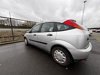Ford focus 100, 2000 - afbeelding 21 van  24