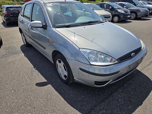 Ford focus 1.4i 16v ambiente 80, 2003 - afbeelding 23 van  46