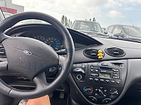 Ford focus 1.4i 16v trend, 1999 - afbeelding 7 van  36