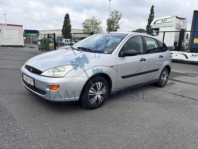 Ford focus 1.4i 16v trend, 1999 - afbeelding 1 van  36