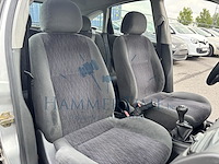 Ford focus 1.4i 16v trend, 1999 - afbeelding 17 van  36