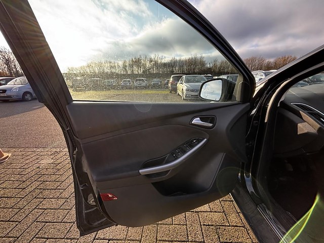 Ford focus 1.6 tdci titanium start/stop, 2011 - afbeelding 35 van  36