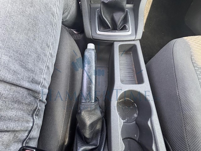 Ford focus 1.6i 16v trend, 2005 - afbeelding 8 van  40