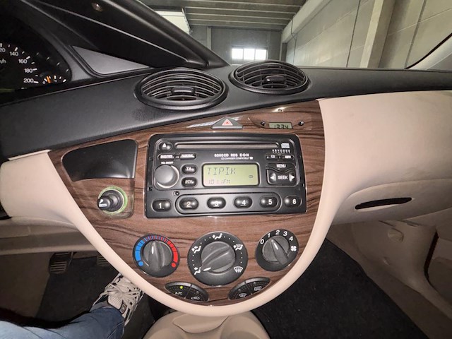 Ford focus , 2000 - afbeelding 3 van  30