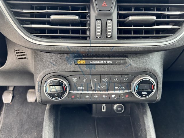 Ford focus, business class ecoboost,2018 - afbeelding 13 van  37