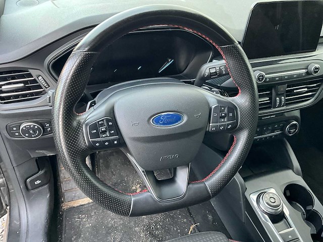 Ford focus personenauto - afbeelding 2 van  28