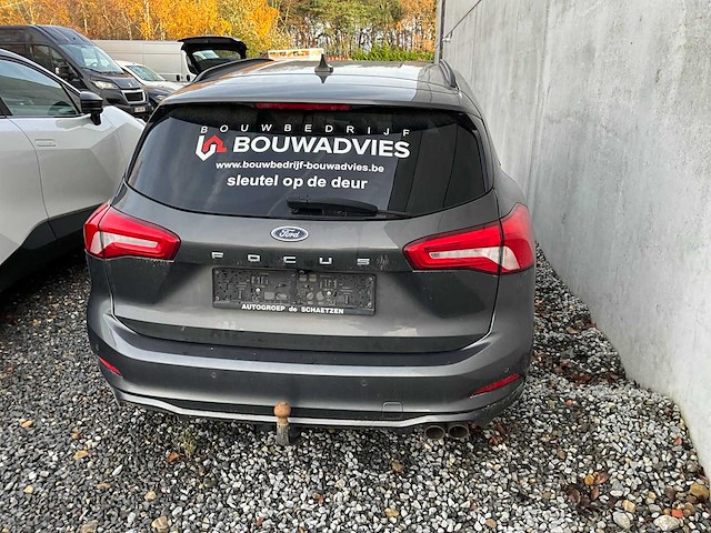 Ford focus personenauto - afbeelding 24 van  28