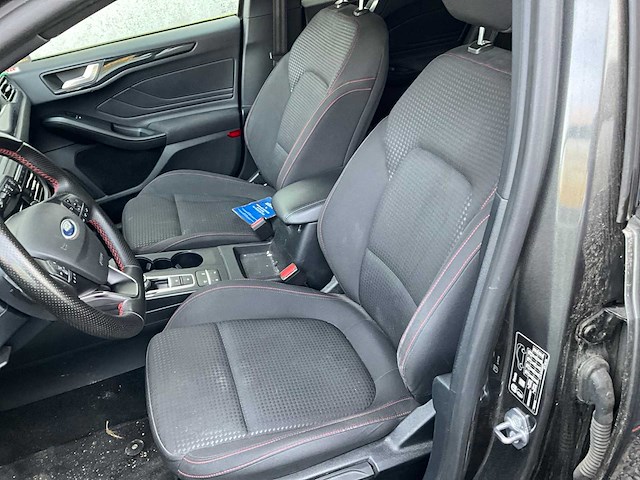 Ford focus personenauto - afbeelding 26 van  28