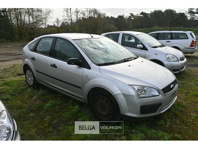Ford focus personenwagen - afbeelding 1 van  18