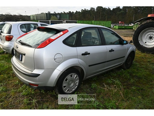 Ford focus personenwagen - afbeelding 11 van  18