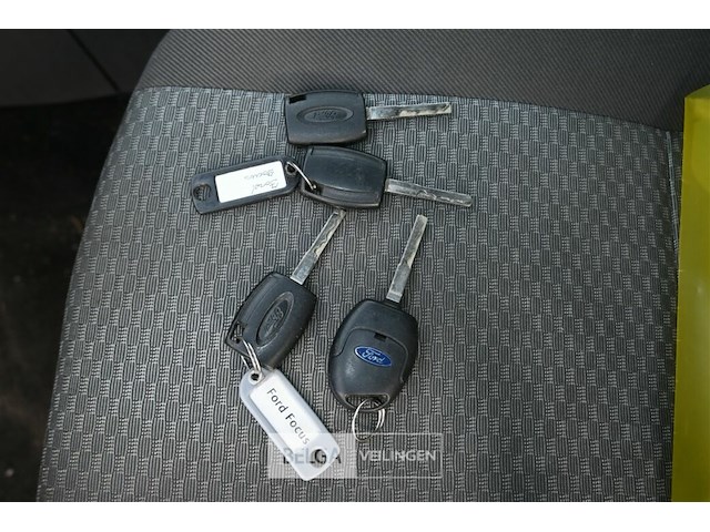 Ford focus personenwagen - afbeelding 13 van  18