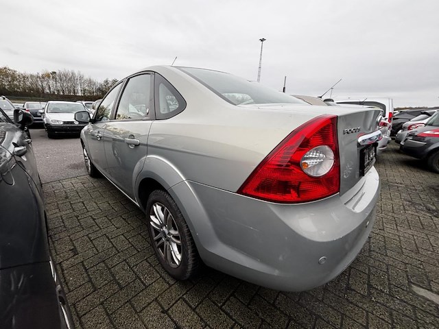 Ford focus sedan focus 1.6i ghia 100 at, 2008 - afbeelding 33 van  36