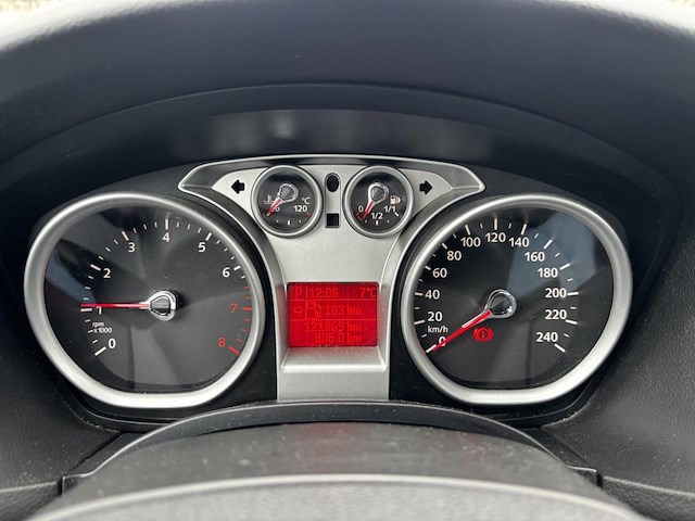 Ford focus sedan focus 1.6i ghia 100 at, 2008 - afbeelding 36 van  36