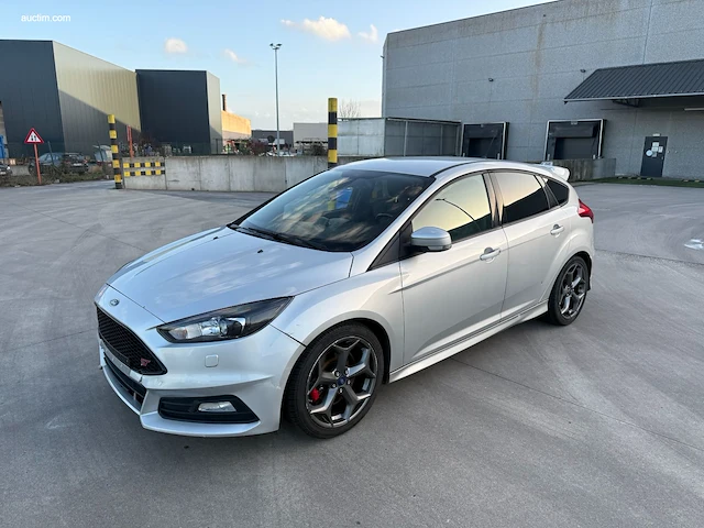 Ford focus st 2015 - afbeelding 1 van  31