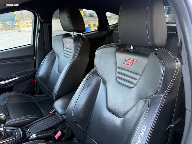 Ford focus st 2015 - afbeelding 17 van  31
