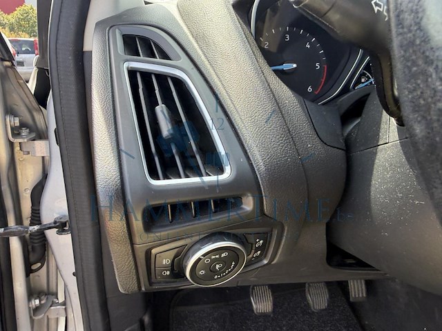 Ford focus sw 1.5 tdci titanium, 2017 - afbeelding 18 van  31